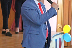 8п9